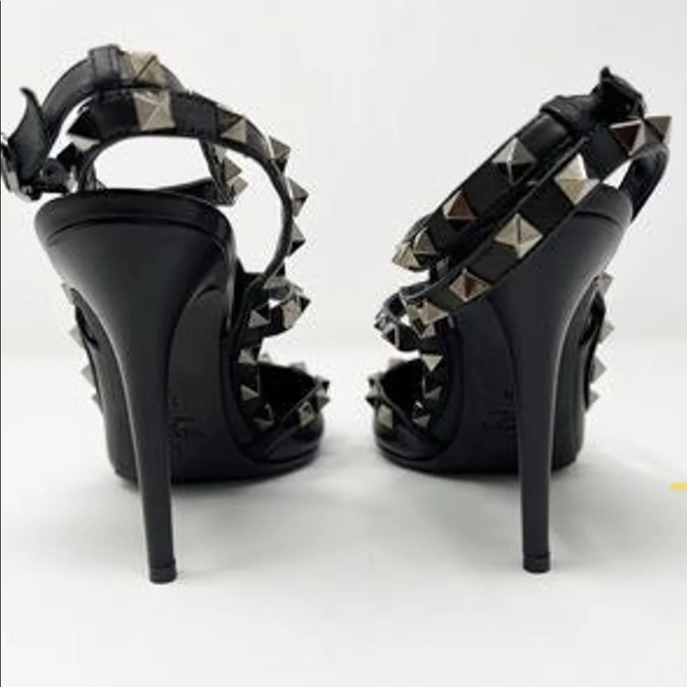 Valentino Rockstud - Picture 4 of 8